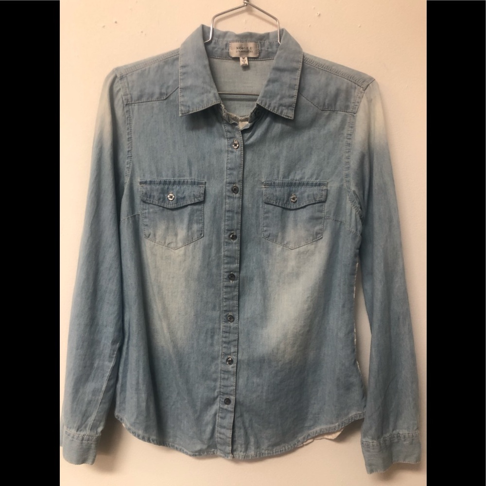 Noble U chambray lace top